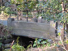 日比谷公園・石橋