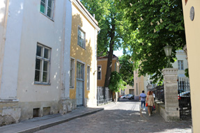 タリン旧市街の小路