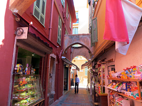 モナコの小路