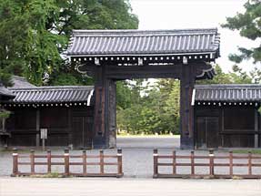 堺町御門