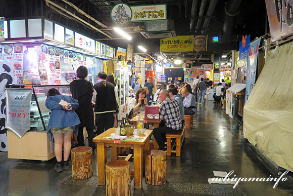 ひろめ市場