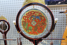 楽太鼓(がくだいこ)