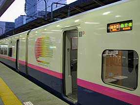 東北新幹線「はやて」