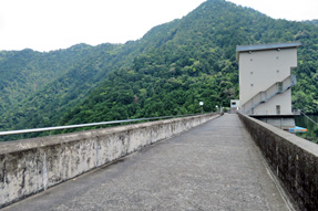 宇連ダム