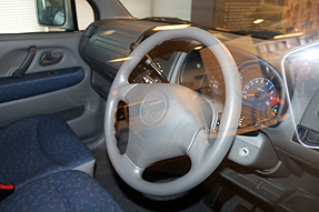 �X�Y�L ���S���q�{