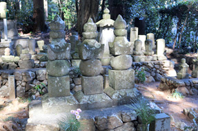 中野氏の墓