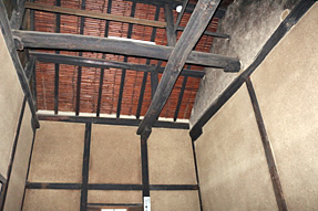 近藤源八宅跡長屋門