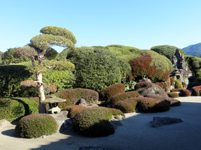 平山克己氏庭園