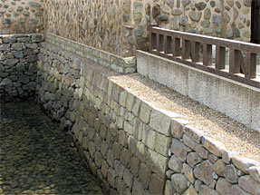 出島・荷揚場石垣