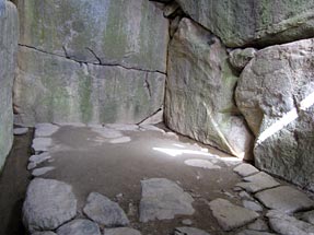 石舞台古墳