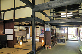 土佐屋