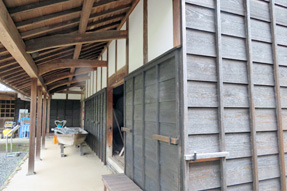 黒田家住宅・米蔵東蔵