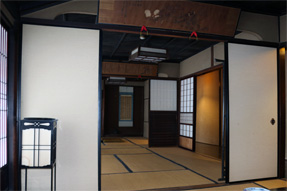 大橋屋・2階の客間