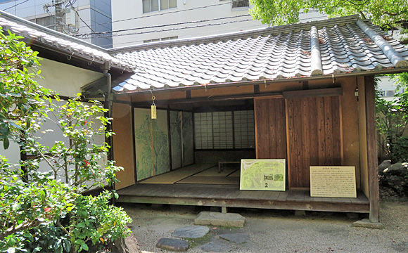 頼山陽居室