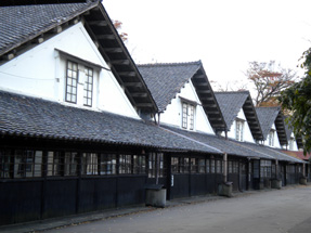 山居倉庫