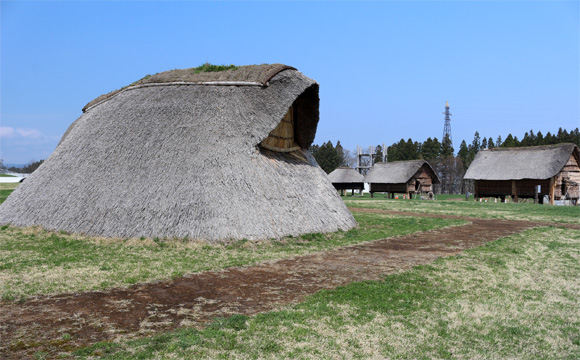 三内丸山遺跡・竪穴住居