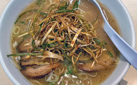 ピリ辛ネギラーメン
