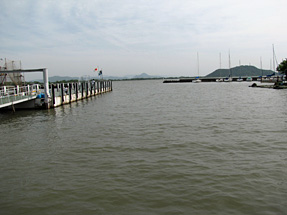 琵琶湖周航の歌・長命寺港